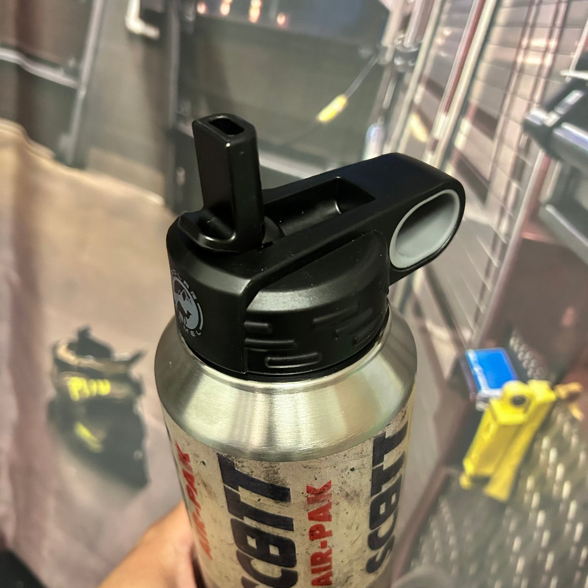 Sc8tt SCBA 32oz Stainless Steel Water Bottle